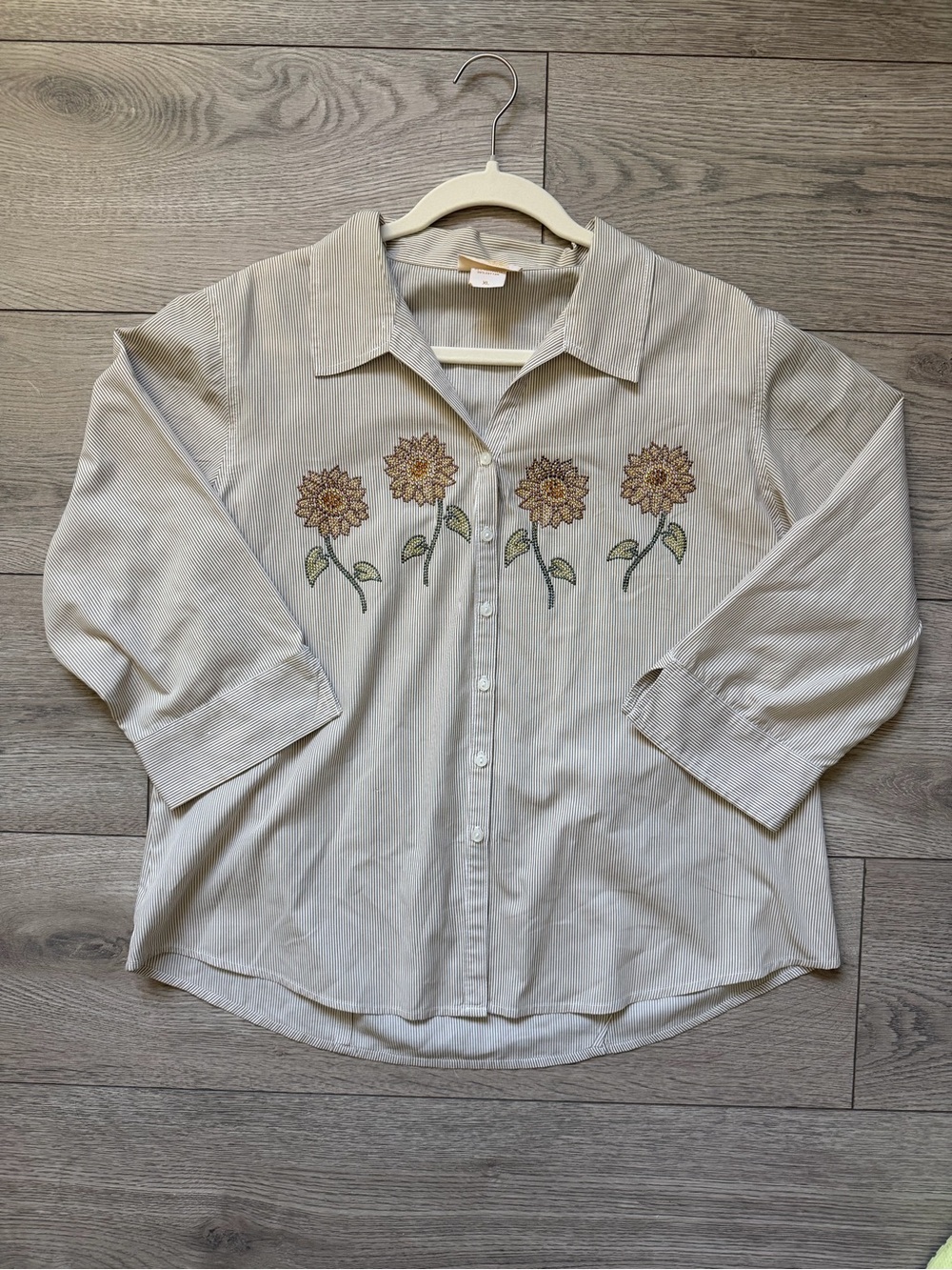 Tia Designs Sunflower Button Up